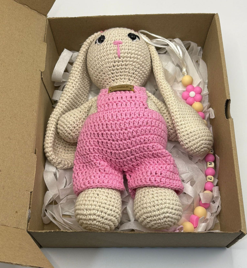 AMIGURUMI - CONEJITO ROSA