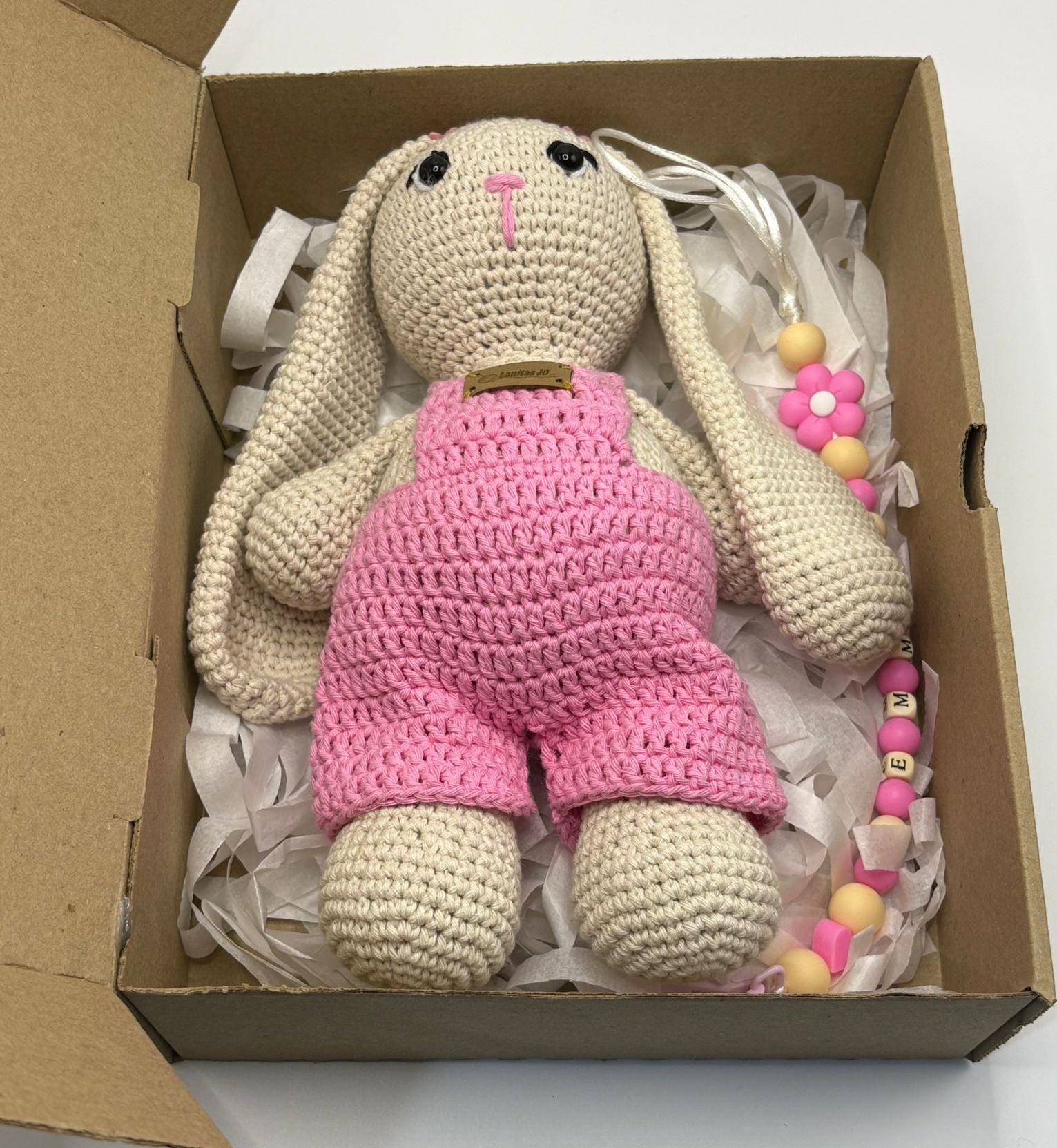 AMIGURUMI - CONEJITO ROSA